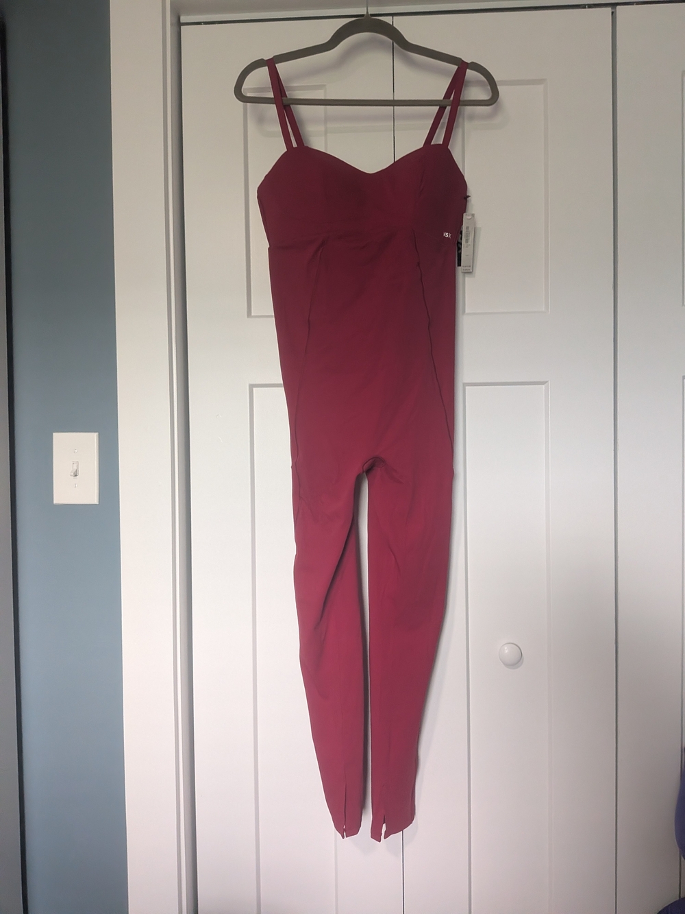 Victoria’s Secret elevate, cat suit, One Piece Athletic Wear, Jumpsuit Deep Red